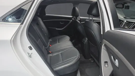 Hyundai i30() 1.6 GDI PYL 2014 12