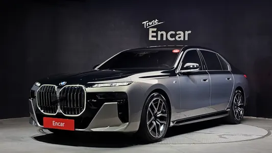 BMW 7 Series (G70) 740d xDrive M 2025