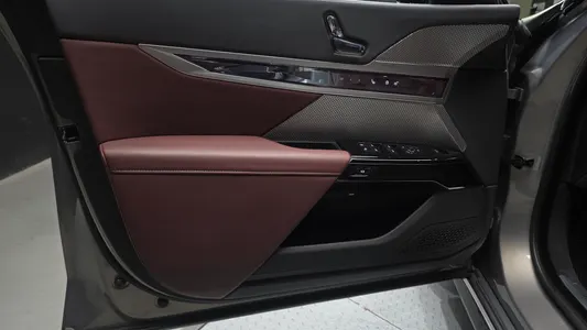 BMW 7 Series (G70) 740d xDrive M 2025 24