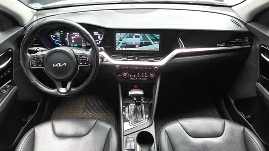 Kia 니로 1.6 HEV 2021 7