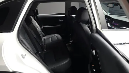 Kia 니로 1.6 HEV 2021 11