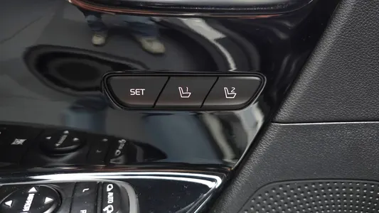 Kia 니로 1.6 HEV 2021 27