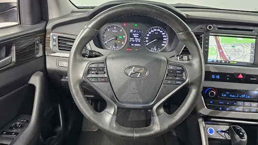 Hyundai LF 1.7 2015 13