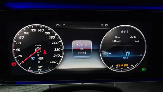Mercedes-Benz E-Class W213 E300 4MATIC 2017 8