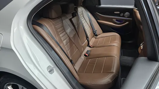 Mercedes-Benz E-Class W213 E300 4MATIC 2017 11