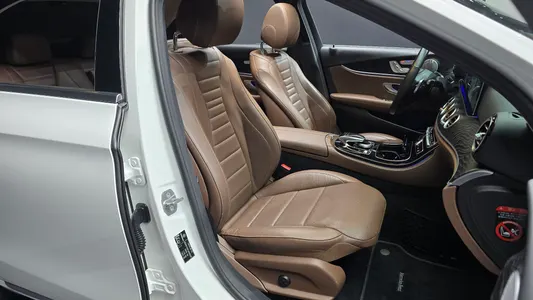 Mercedes-Benz E-Class W213 E300 4MATIC 2017 12