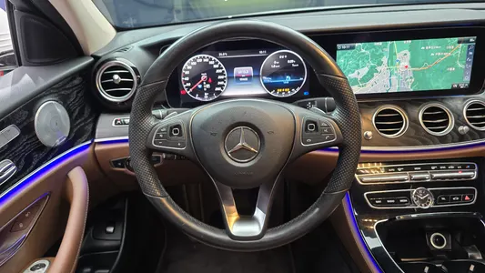 Mercedes-Benz E-Class W213 E300 4MATIC 2017 13