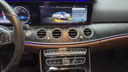 Mercedes-Benz E-Class W213 E300 4MATIC 2017 14