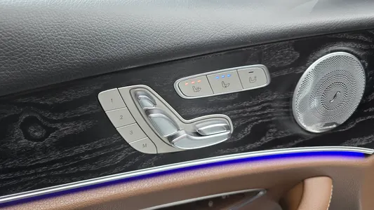 Mercedes-Benz E-Class W213 E300 4MATIC 2017 29