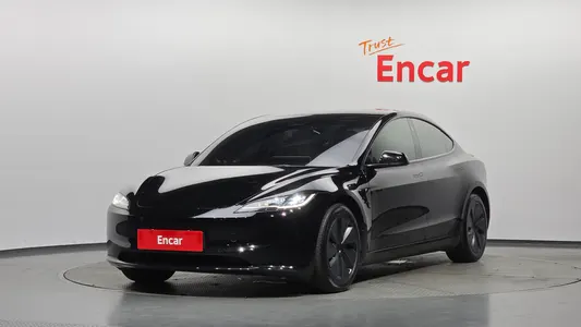Tesla 3 AWD 2024