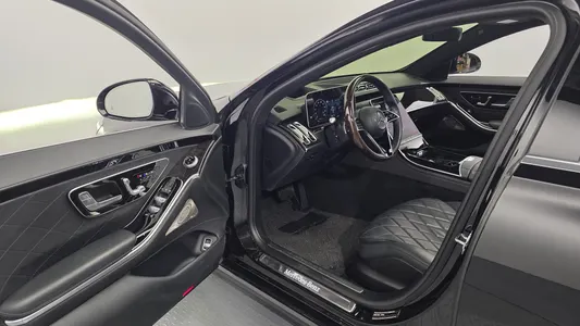 Mercedes-Benz S-Class W223 S580L 4MATIC 2021 10