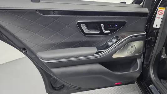 Mercedes-Benz S-Class W223 S580L 4MATIC 2021 25
