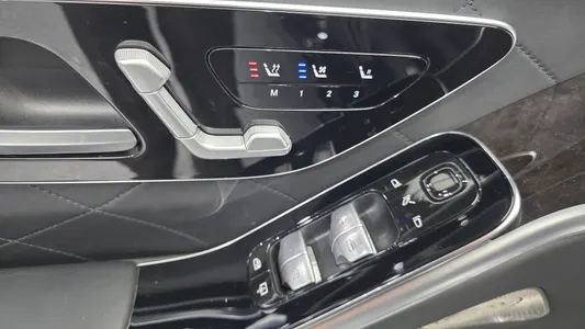 Mercedes-Benz S-Class W223 S580L 4MATIC 2021 28