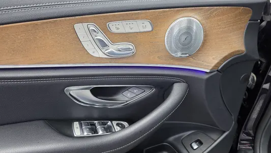 Mercedes-Benz E-Class W213 E300 4MATIC 2018 30
