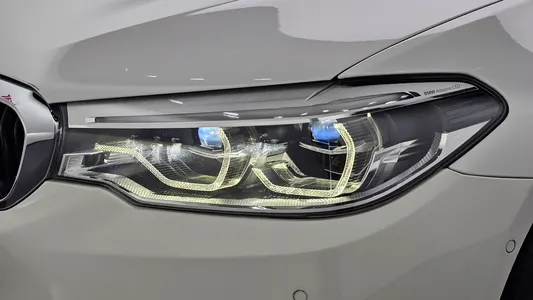 BMW 5 Series (G30) 530i xDrive M 2018 22