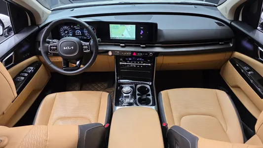 Kia Carnival 9 2023 7