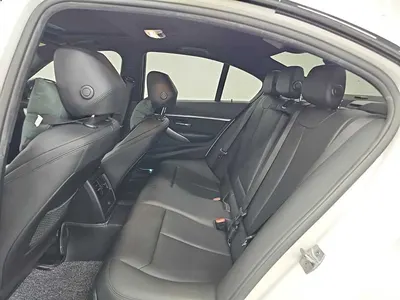 BMW 3 Series (F30) 320d M 2018 12
