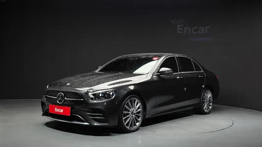 Mercedes-Benz E-Class W213 E350 4MATIC AMG Line 2021