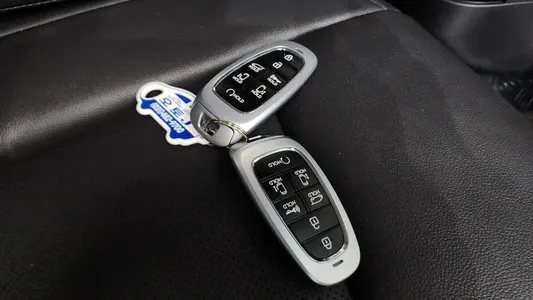Hyundai Staria 4WD 9 2024 16