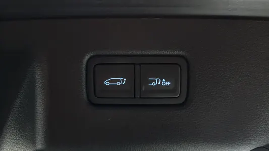 Hyundai Staria 4WD 9 2024 18