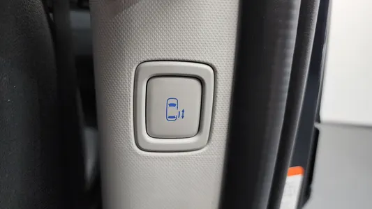 Hyundai Staria 4WD 9 2024 19