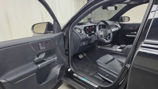 Mercedes-Benz EQB X243 EQB300 4MATIC AMG 2023 10