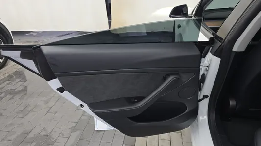 Tesla 3 AWD 2022 25