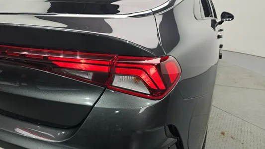 Kia K5 3 2.0 2021 24