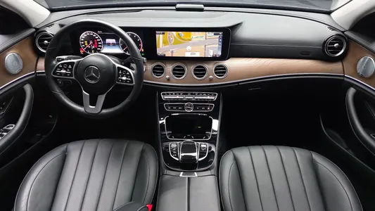 Mercedes-Benz E-Class W213 E300 4MATIC 2018 7