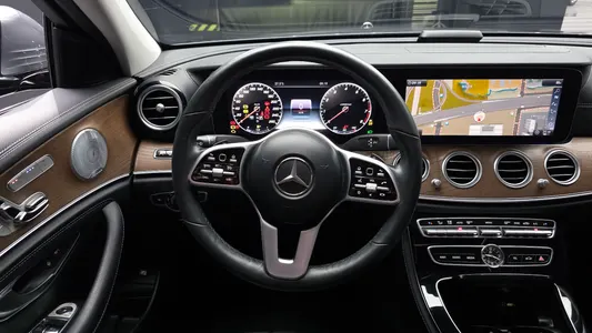 Mercedes-Benz E-Class W213 E300 4MATIC 2018 8