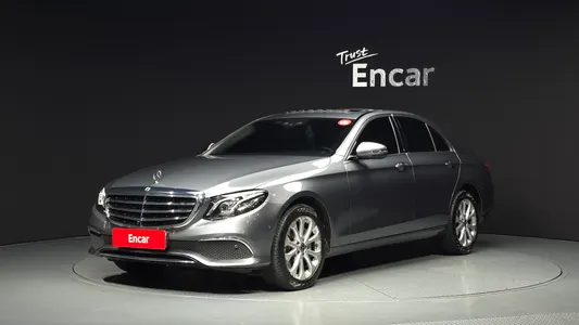 Mercedes-Benz E-Class W213 E300 4MATIC 2018