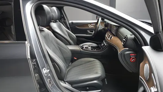 Mercedes-Benz E-Class W213 E300 4MATIC 2018 11