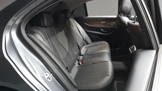 Mercedes-Benz E-Class W213 E300 4MATIC 2018 12
