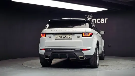 Land Rover 레인지로버 이보크 2.0 TD4 HSE 2018 4