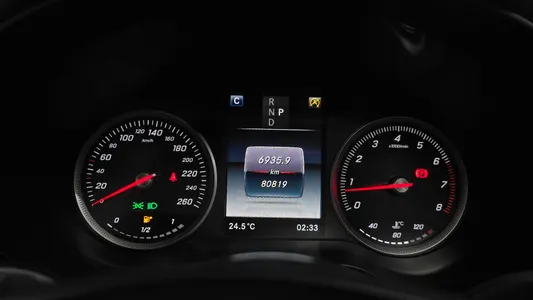 Mercedes-Benz C-Class W205 C200 2018 8