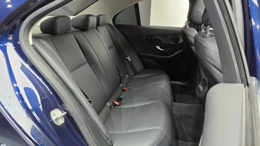 Mercedes-Benz C-Class W205 C200 2018 11