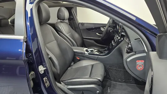 Mercedes-Benz C-Class W205 C200 2018 26