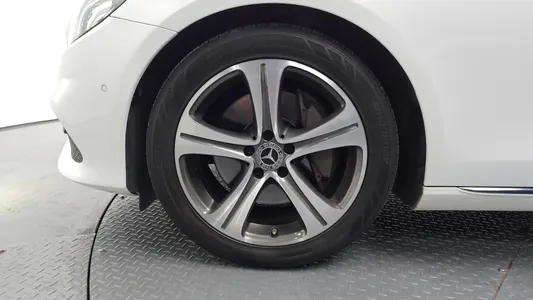 Mercedes-Benz E-Class W213 E300 2019 4
