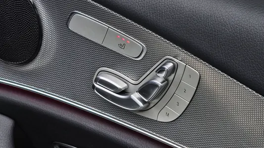 Mercedes-Benz E-Class W213 E300 2019 19