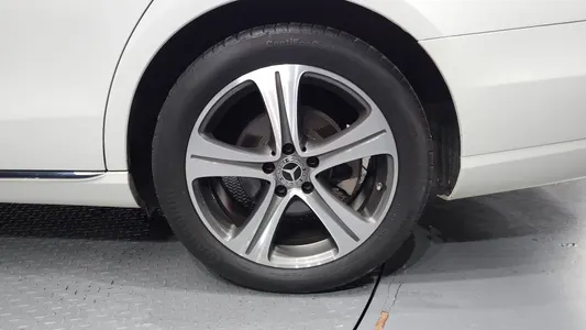 Mercedes-Benz E-Class W213 E300 2019 21
