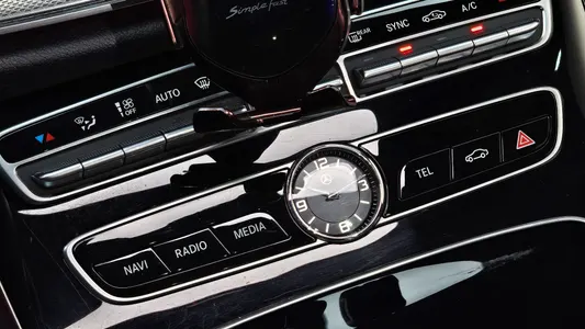 Mercedes-Benz E-Class W213 E300 2019 29