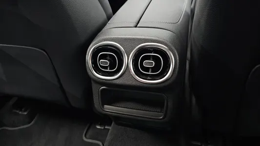 Mercedes-Benz GLC-Class X254 GLC220 d 4MATIC 2023 35