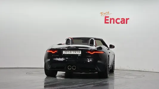 Jaguar F-TYPE P380 R- 2019 4