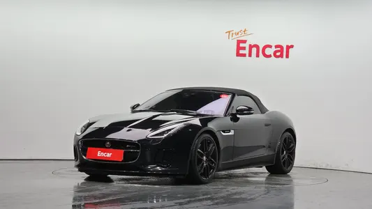 Jaguar F-TYPE P380 R- 2019