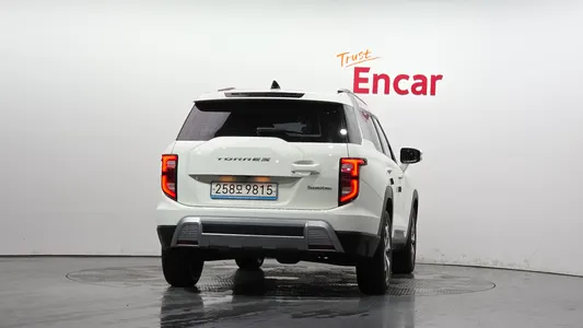 KG Mobility 토레스 1.5 2WD 2022 4