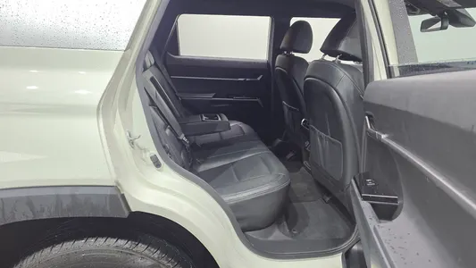 KG Mobility 토레스 1.5 2WD 2022 11