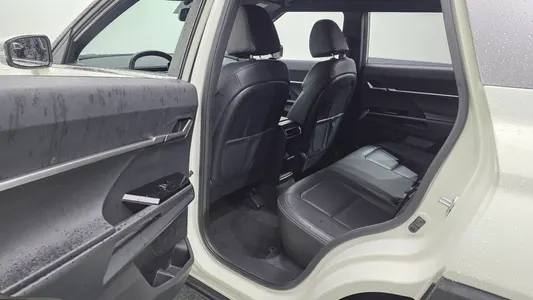 KG Mobility 토레스 1.5 2WD 2022 12
