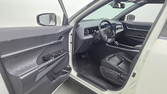 KG Mobility 토레스 1.5 2WD 2022 10