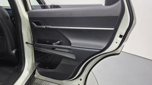KG Mobility 토레스 1.5 2WD 2022 25