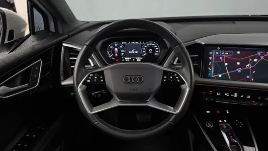 Audi Q4 e- (F4) 40 2022 13